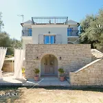 Fereniki's Place * Gaios