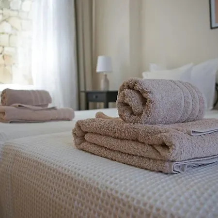 Fereniki's Place ガイオス