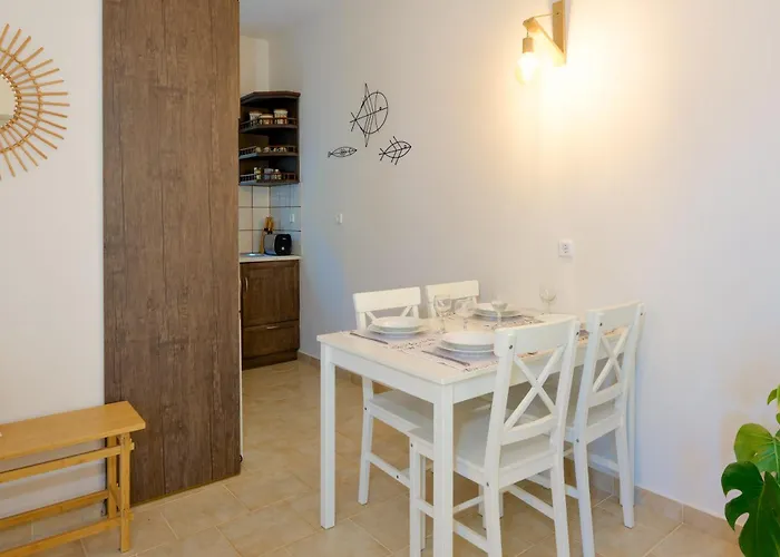 Fereniki's Place Apartamento *